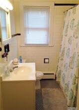 27 Delaware Ave-Unit -Main in Long Beach, NY - Building Photo - Building Photo