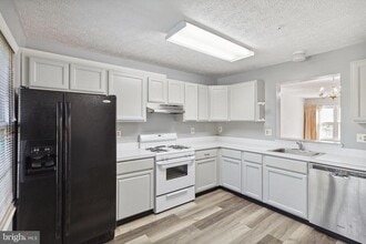 4255 Star Cir in Randallstown, MD - Building Photo - Building Photo