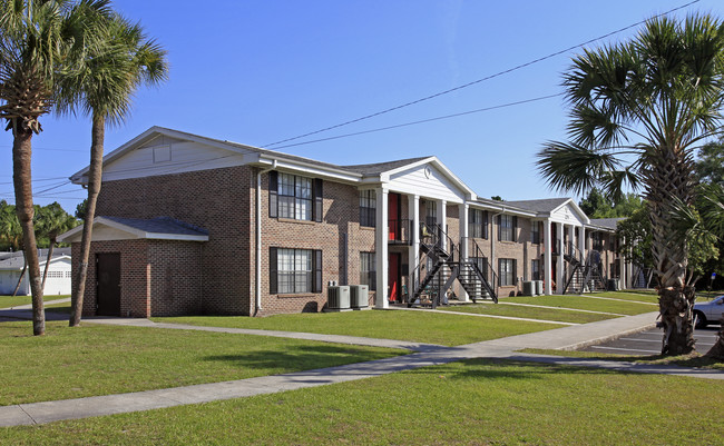 Cedar Park in Lake City, FL - Building Photo - Building Photo