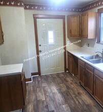 1303 Wade St in Aliquippa, PA - Building Photo - Building Photo