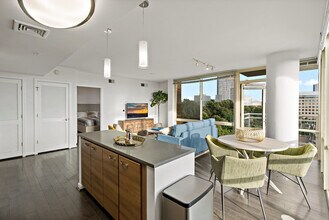 8520 Tyco Rd in McLean, VA - Building Photo - Building Photo