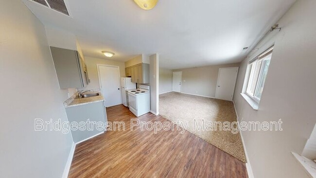 property at 92 W Franklin St