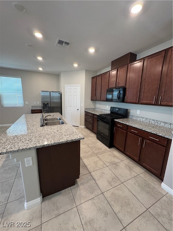 8768 Rio Andir Ave in Las Vegas, NV - Building Photo - Building Photo