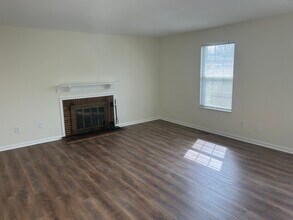 1245 Robbins Run Ct, Unit 1 in Dayton, OH - Building Photo - Building Photo