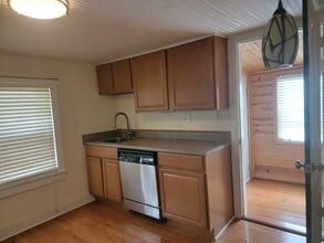 407 Bloom St in Danville, PA - Building Photo - Building Photo