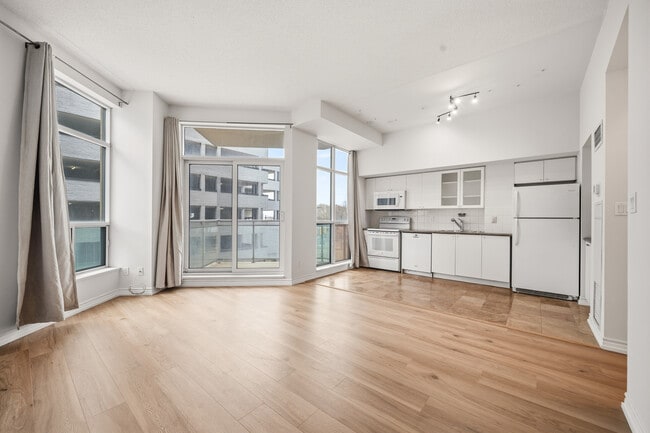 property at 410 Queens Quay W