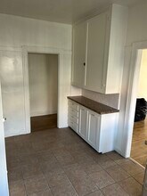 1425 W 48th St, Unit 1425 in Los Angeles, CA - Foto de edificio - Building Photo