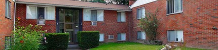 Northside Manor in Irondequoit, NY - Building Photo - Building Photo