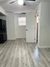 9731 NW 24th St in Sunrise, FL - Building Photo - Building Photo