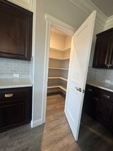 3254 Lemurian Rd in Redding, CA - Building Photo - Building Photo