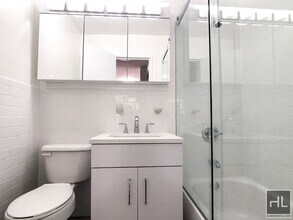 EAST 56 STREET in New York, NY - Building Photo - Building Photo