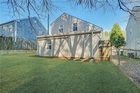 1143 Winston Dr photo'