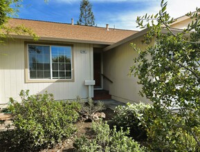 432 Cambiaso Pl in Santa Rosa, CA - Building Photo - Building Photo