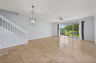 1084 Hampton Cir in Naples, FL - Building Photo - Building Photo