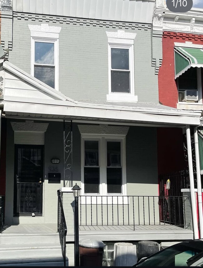 property at 935 N Saint Bernard St