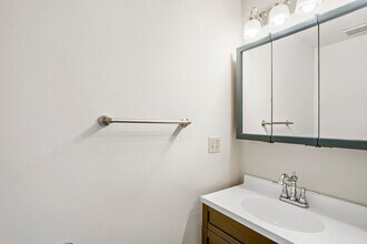 4506 3rd Ave NW in Seattle, WA - Building Photo - Building Photo