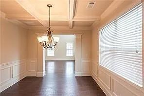 570 Eldridge Dr in Suwanee, GA - Foto de edificio - Building Photo