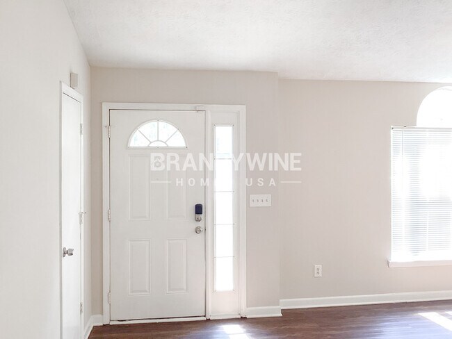 4392 Westchester Ct in Decatur, GA - Foto de edificio - Building Photo