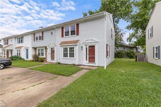 2008 Fawnwood Common in Chesapeake, VA - Building Photo - Building Photo