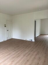 201 Oak St in Ypsilanti, MI - Building Photo - Building Photo