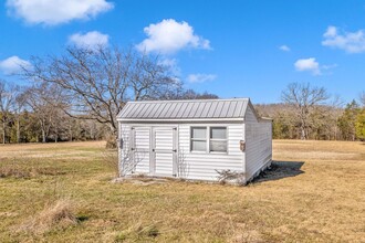 1771 Bear Creek Pike in Columbia, TN - Building Photo - Building Photo