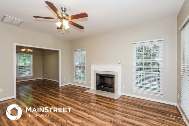 16001 Kirsten Nicole Rd in Charlotte, NC - Building Photo - Building Photo