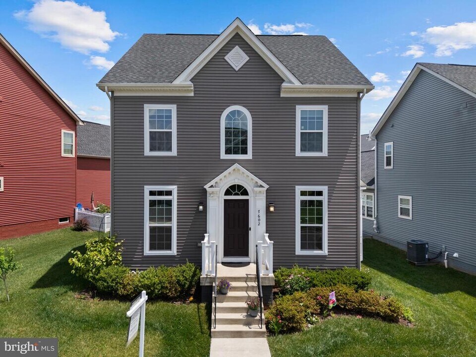 7602 Hancock St in Bealeton, VA - Building Photo