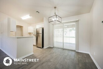 2496 De Vore St in North Port, FL - Building Photo - Building Photo