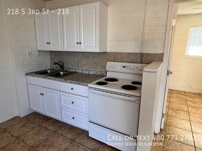 218 S 3rd St in Avondale, AZ - Building Photo - Building Photo