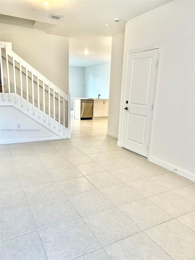 209 SW 159th Way in Pembroke Pines, FL - Building Photo - Building Photo