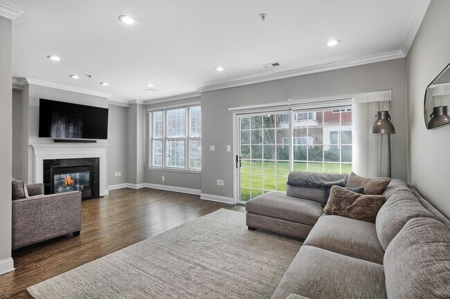 137 Abbie Ct in Guttenberg, NJ - Building Photo - Building Photo