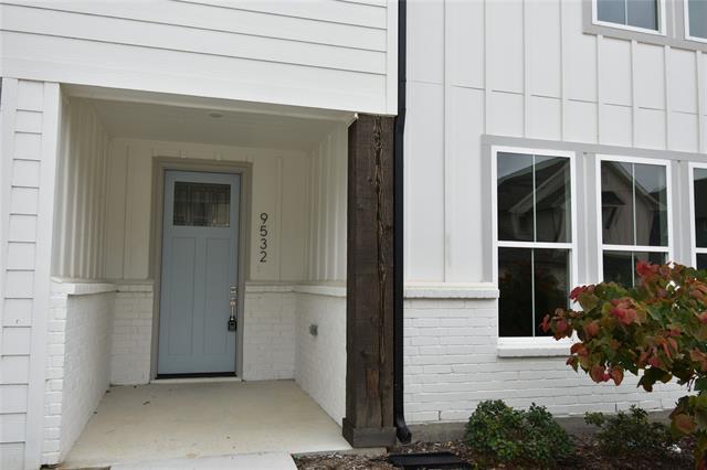 property at 9532 Thorncrown Ln