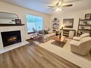 2840 Blairstone Ct in Tallahassee, FL - Building Photo - Building Photo
