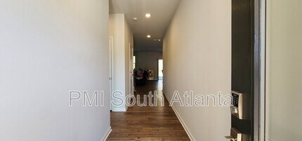 7124 Timberland Trl in Lithonia, GA - Building Photo - Building Photo