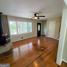 609 Bonnie Dell Dr in Marietta, GA - Building Photo - Building Photo