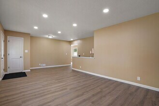 7961 59th Ave N in Minneapolis, MN - Building Photo - Building Photo