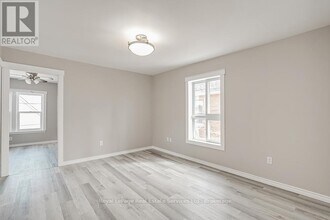 33 Rose Ave in Brantford, ON - Building Photo - Building Photo