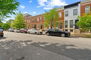 324 E 23rd St in Baltimore, MD - Building Photo