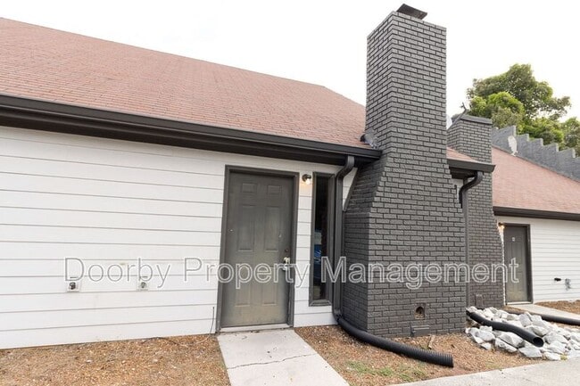 property at 18 S Germantown Rd