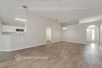 923 Welch Hill Cir, Unit 2100-103 in Apopka, FL - Foto de edificio - Building Photo