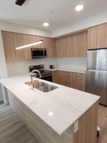 416 Royal Ave in Kelowna, BC - Building Photo