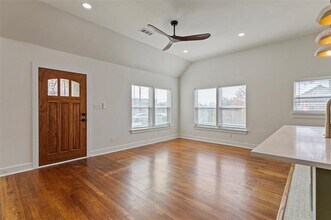 2317 Peabody Ave in Dallas, TX - Building Photo - Building Photo