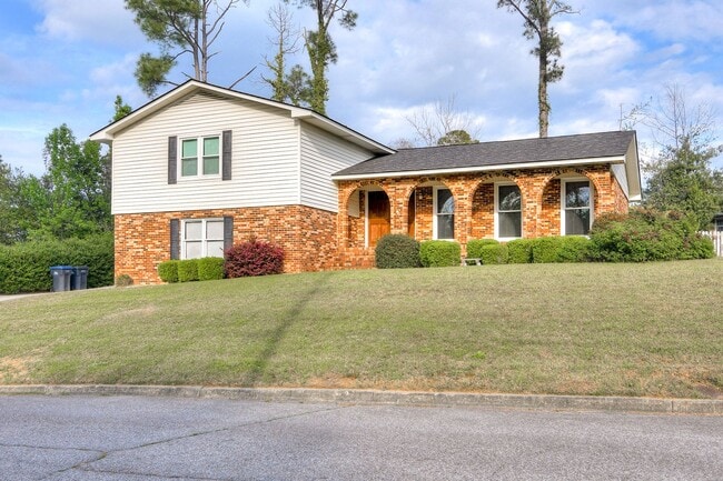 520 Ashland Dr in Augusta, GA - Building Photo - Building Photo