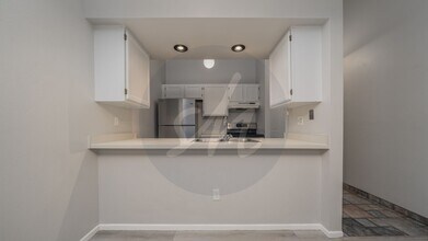 128 W Rockrimmon Blvd in Colorado Springs, CO - Building Photo - Building Photo