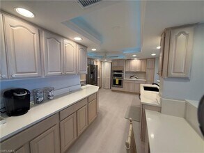 15 Bluebill Ave in Naples, FL - Building Photo - Building Photo