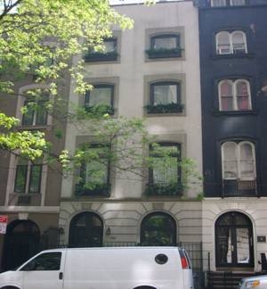 104 E 30th St in New York, NY - Building Photo