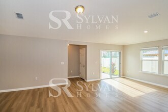8174 Guild Wy in Jacksonville, FL - Building Photo - Building Photo