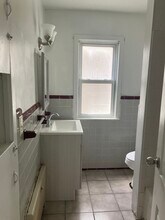 23850 Dormont Ave in Warren, MI - Foto de edificio - Building Photo