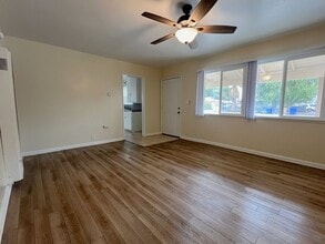 32037-32041 Avenue E in Yucaipa, CA - Building Photo - Building Photo