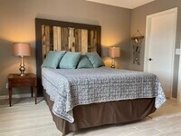 217 Pine HOV Cir photo'